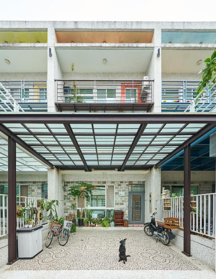 像個家plus民宿 At Home Plus B&B 花莲市 外观 照片